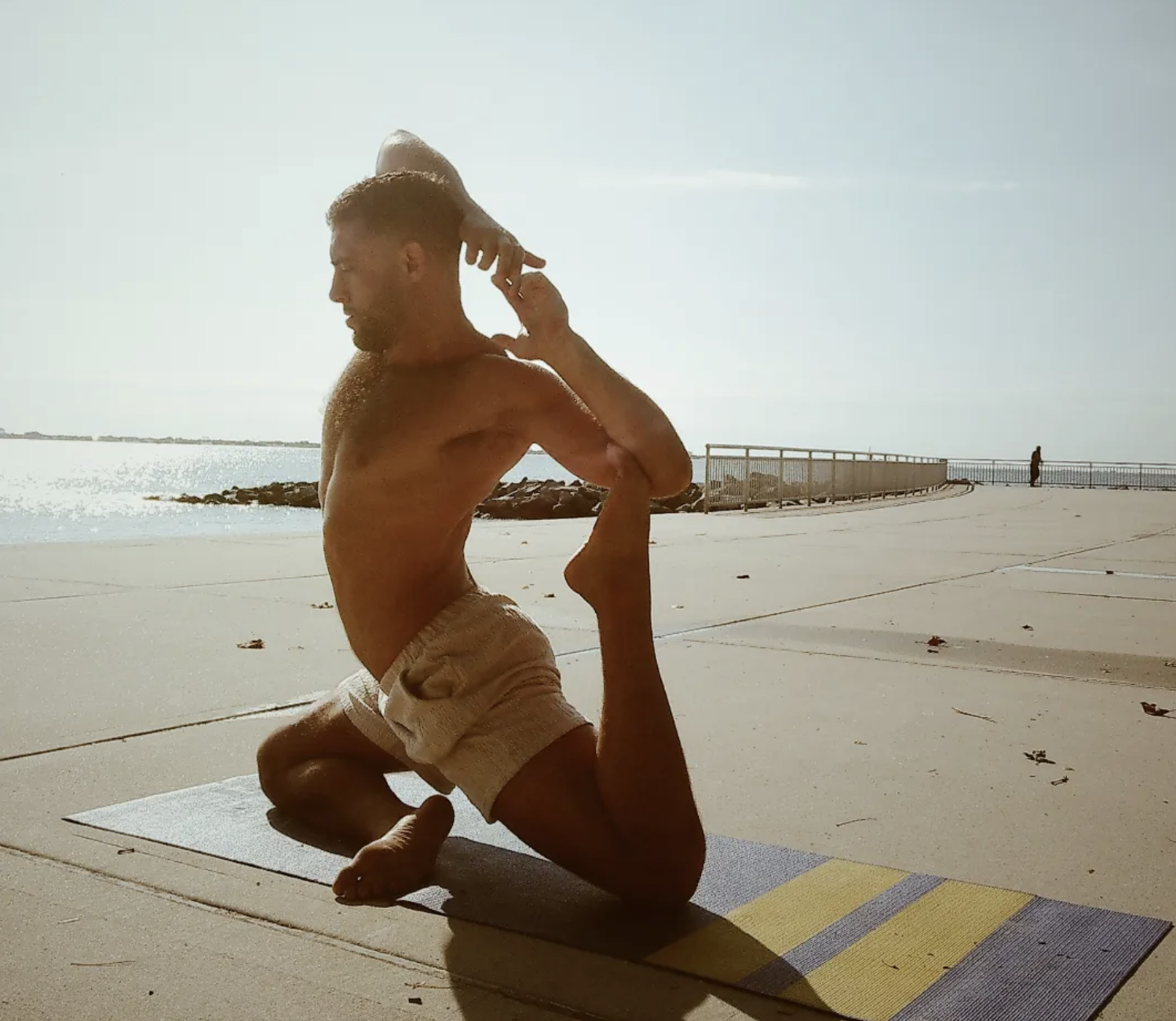 Robby in King Pigeon pose